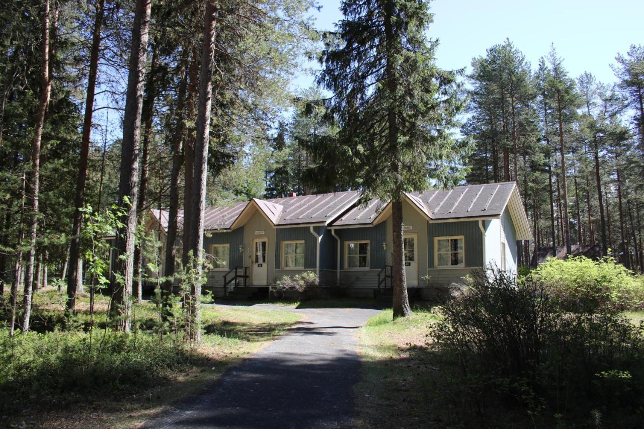 Lohijaerven Eraekeskus Hotel Lohijarvi Bagian luar foto