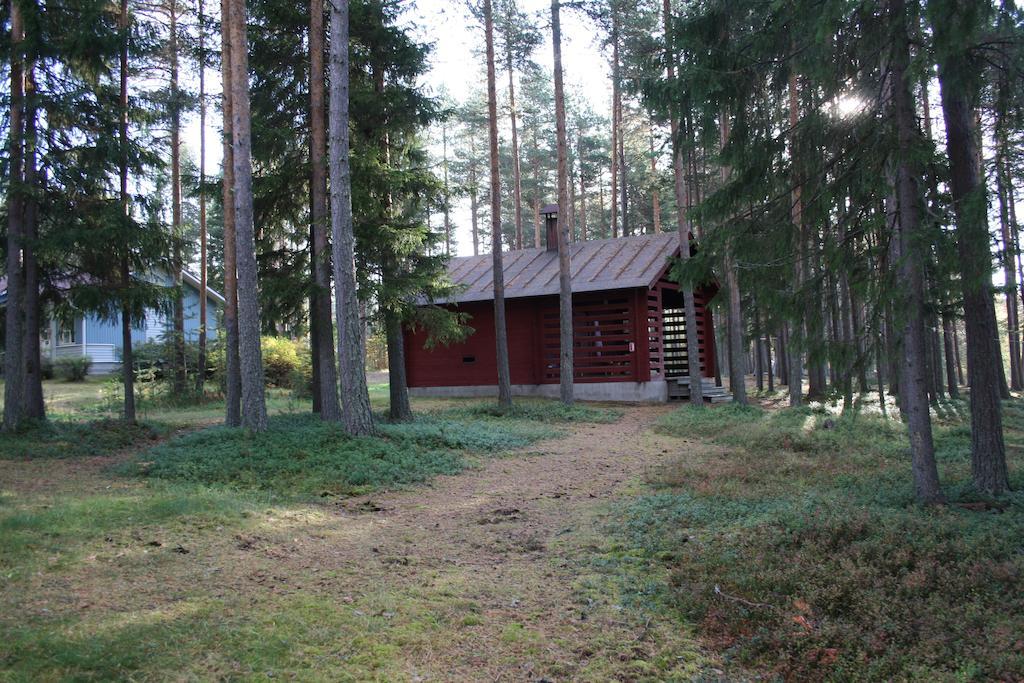 Lohijaerven Eraekeskus Hotel Lohijarvi Bagian luar foto